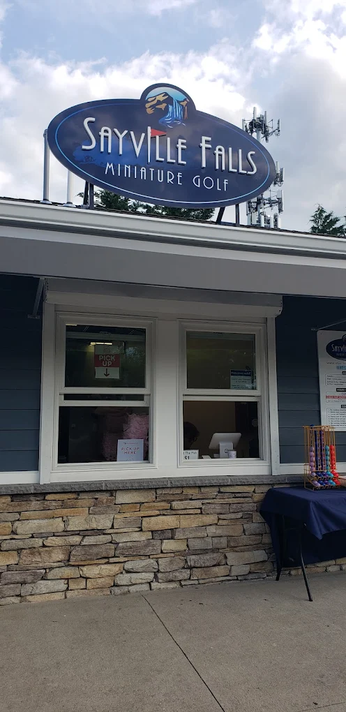The Sayville Falls Miniature Golf sign above the front entrance